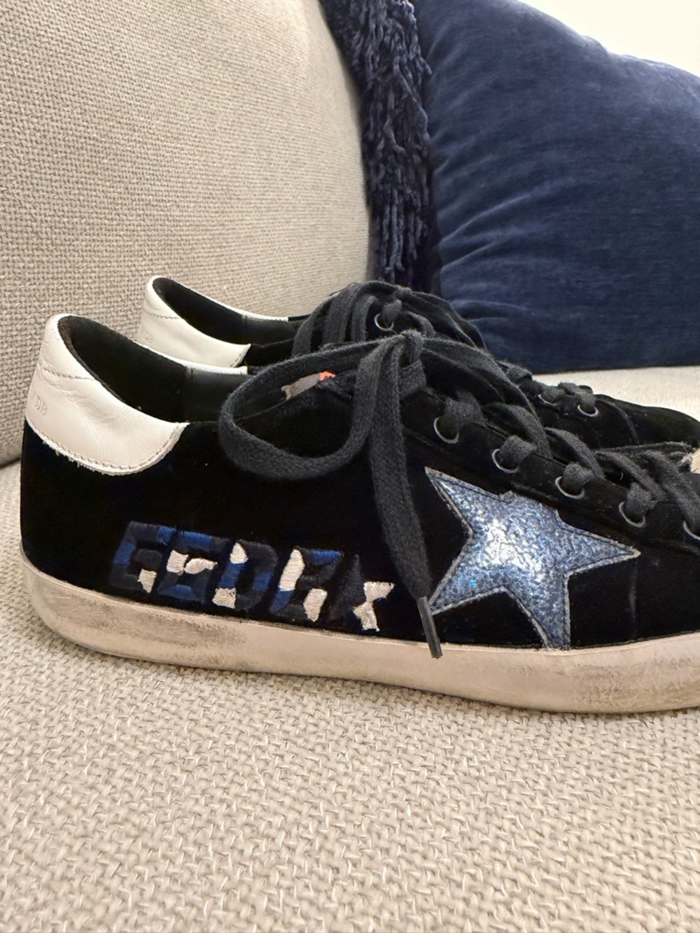 Golden Goose Superstar Black Suede Sneakers - Picture 6 of 10